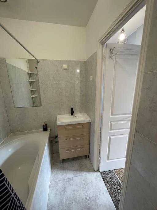 Nice Riviera Fabulous Seaside Apartment With 3 Bedrooms المظهر الخارجي الصورة